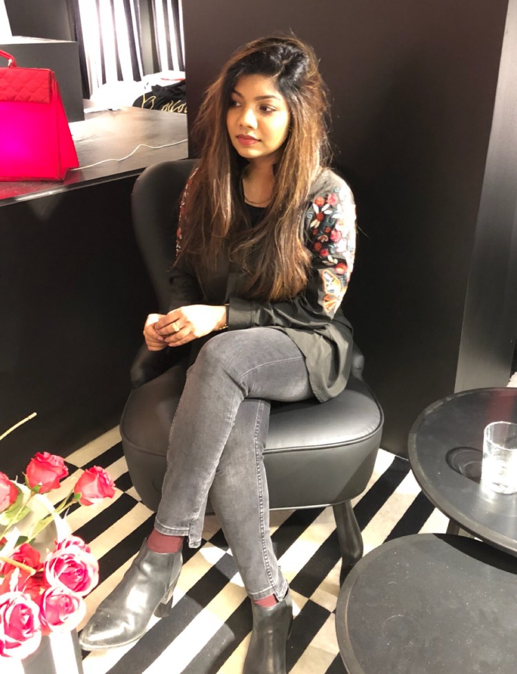 C65B88C4-C9D1-4717-ABB3-81CBEC47C4E8