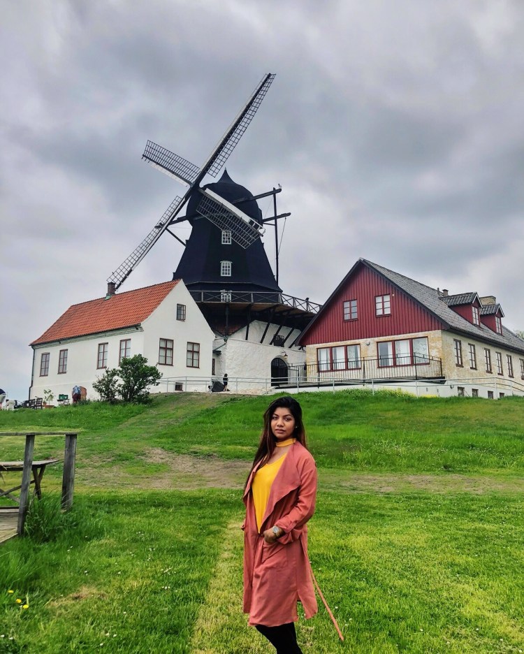 27FEB812-28C1-4B2C-A21D-87775F7FBAA3