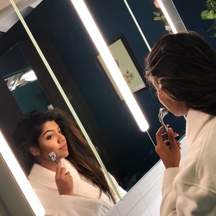 A434BD8E-0800-4C8A-AF34-4F3969D85E06