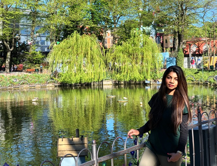 AB7FA2A2-B16A-4F83-A18D-509FE4D4A64F